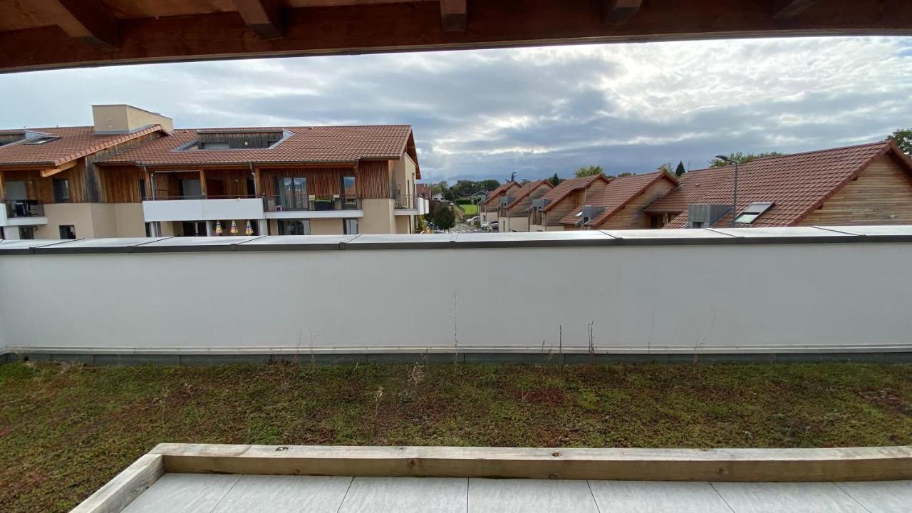 Magnifique Studio Avec Terrasse Et Garage Apartman Chens-sur-Leman Kültér fotó